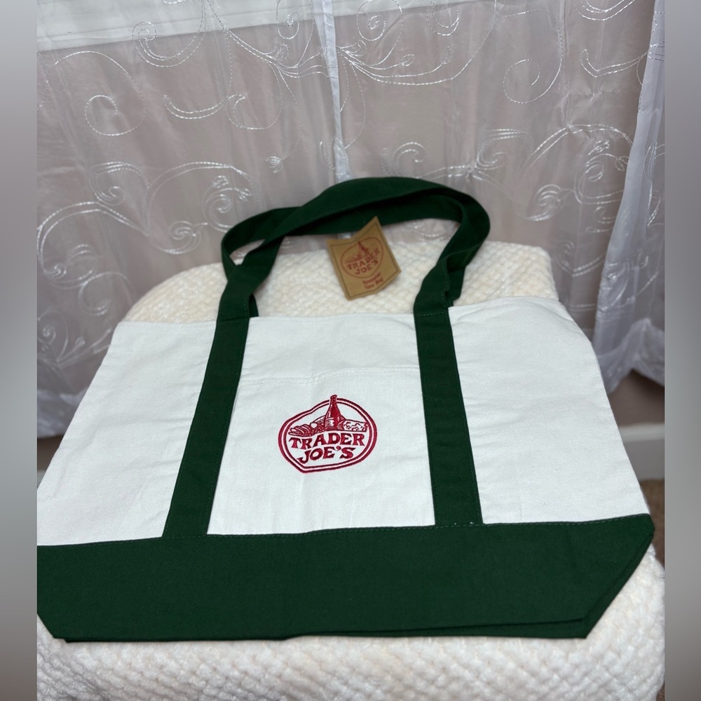Trader Joe's Large Hunter Green Canvas Tote, NWT